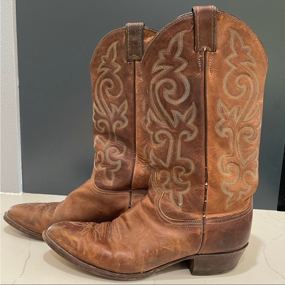 Justin Men’s Brown Leather Cowboy Boots, 10EE, BuckBay Apache Style 2253,Med toe - Picture 2 of 7